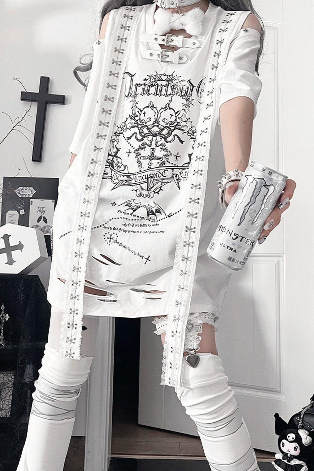 Broken Heart Double Skull Distressed T-Shirt