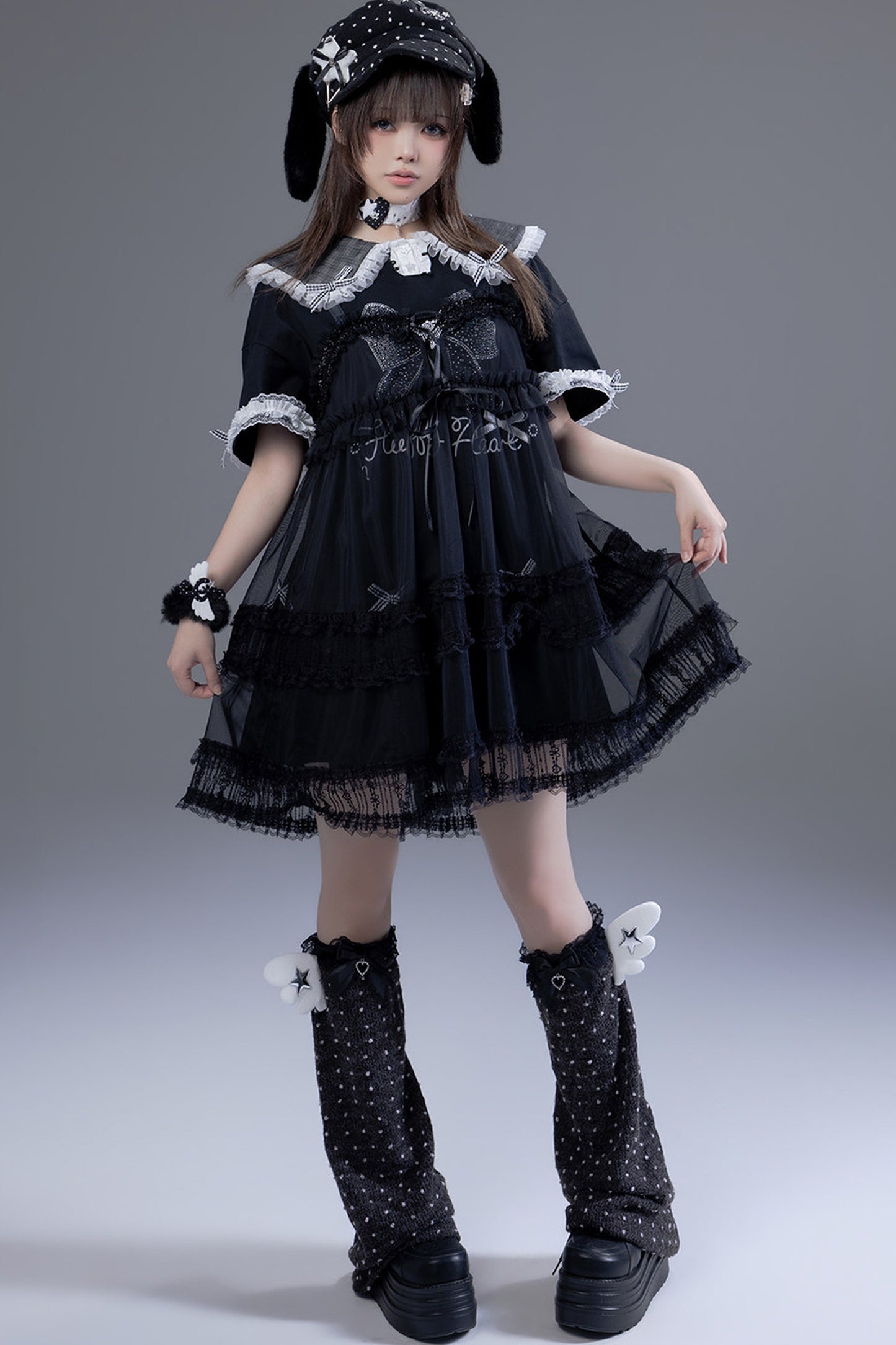 Dolly-Rüschenkleid eines schlafenden Engels