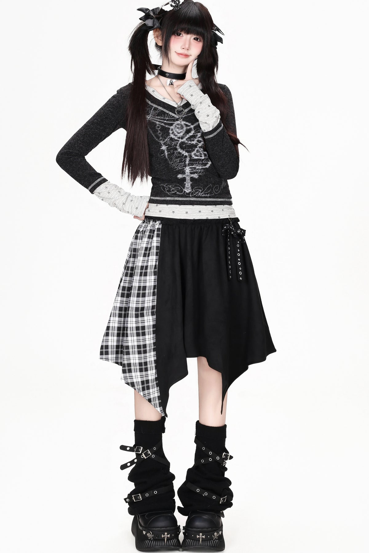 Hoch taillierter asymmetrischer karierter Patchwork-Rock