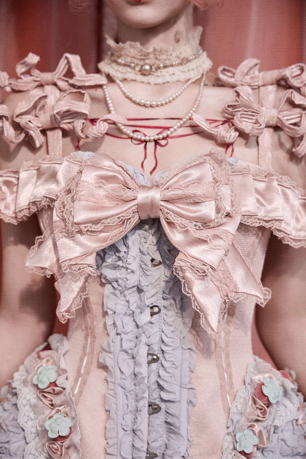 Strawberry Fishbone Corset Top With Necklace And Sleeves Set
