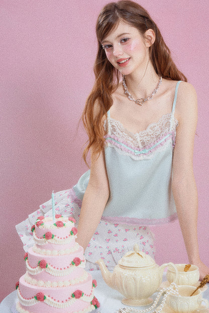 Camisole-Oberteil aus Satin mit Spitze