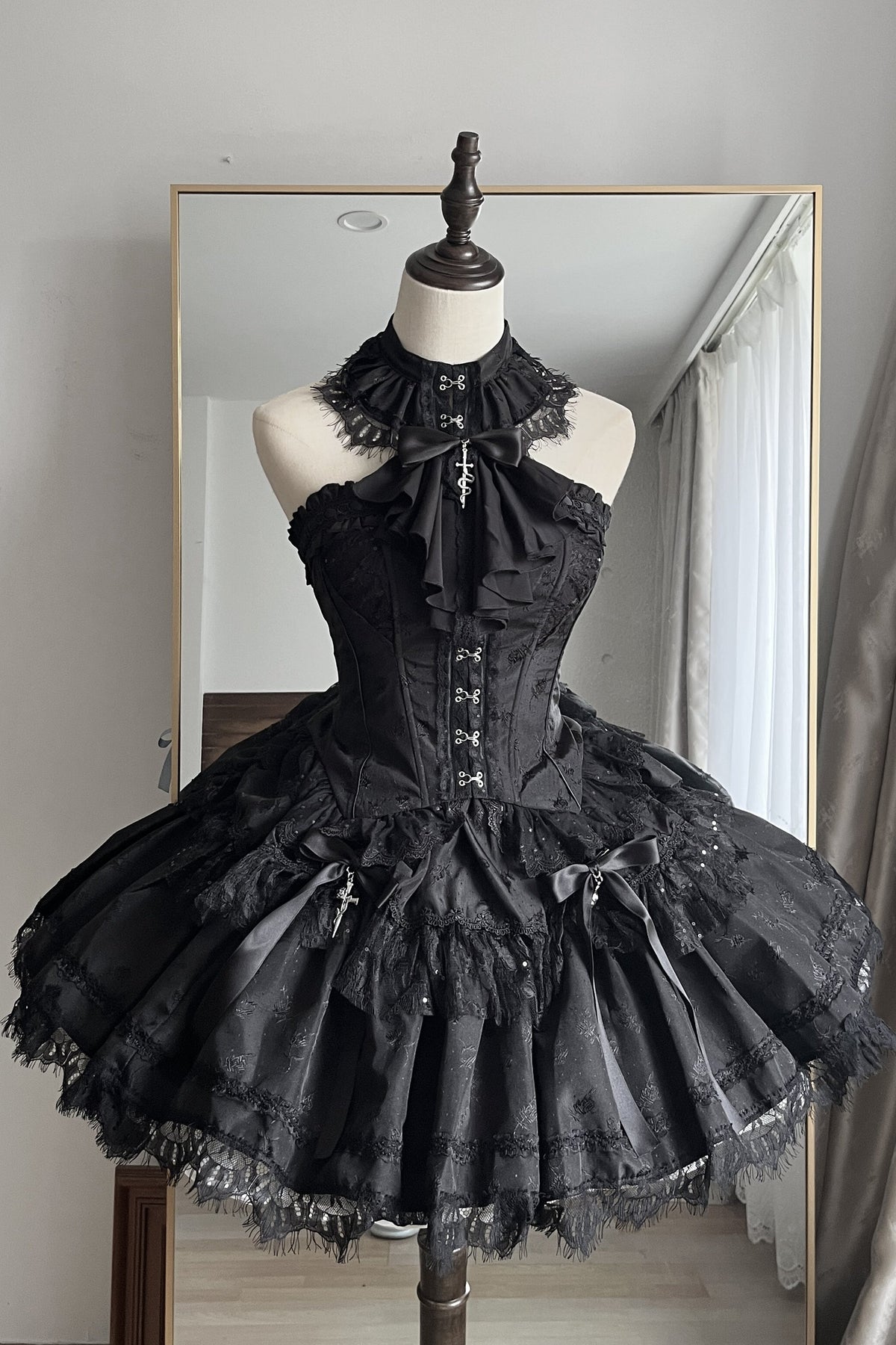Silver Moon Thorn Halter Gothic Lolita Set