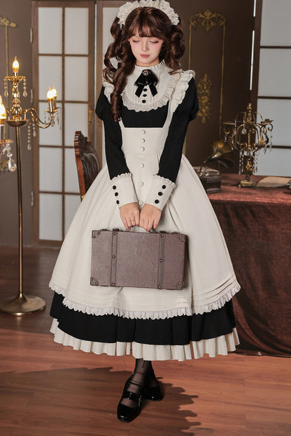 Robe tablier de soubrette à col montant