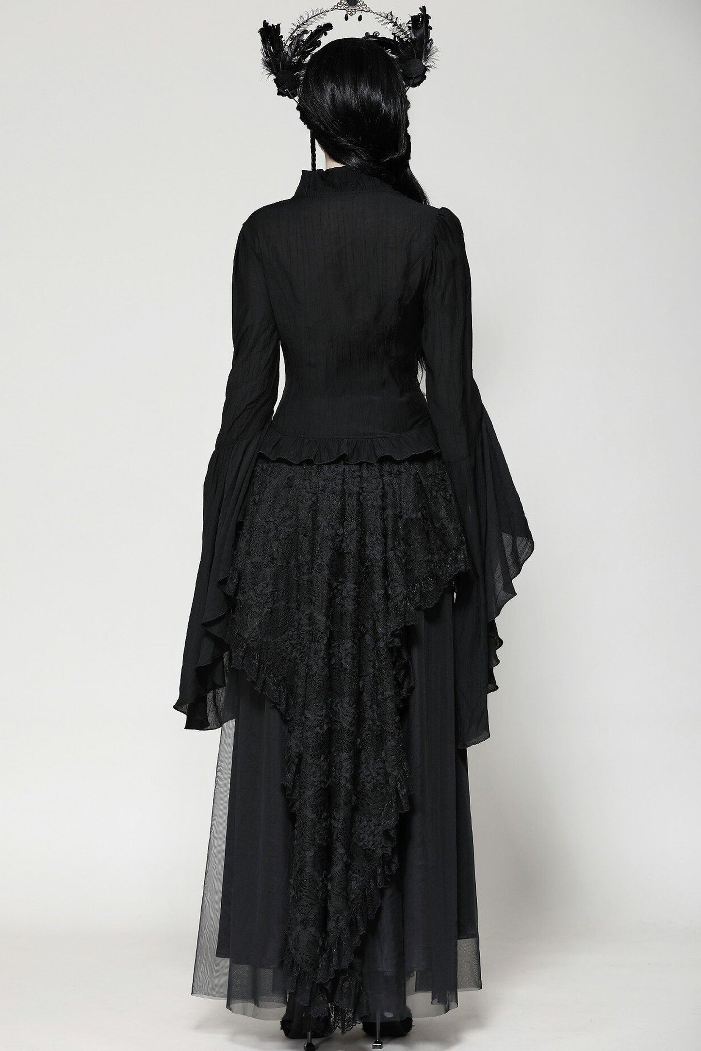 Gothic-Spitzenbluse mit ausgestellten Ärmeln