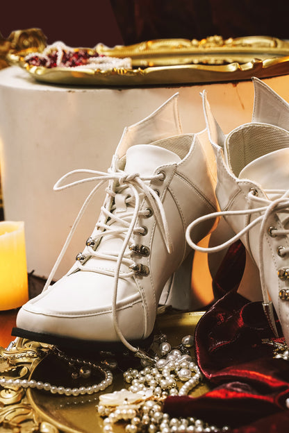 Bottines gothiques vampire à talon verre à vin