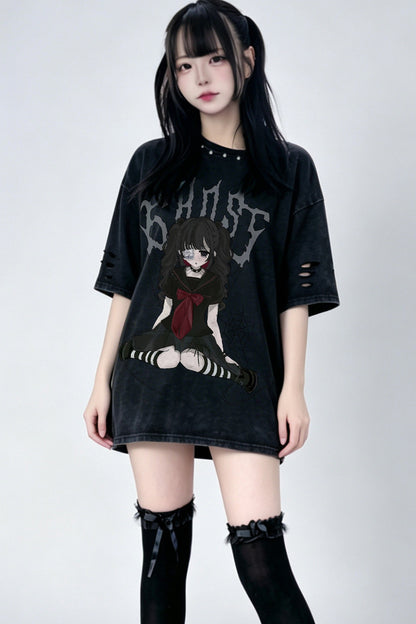 T-Shirt mit „Zerbrochene Puppe“-Grafik