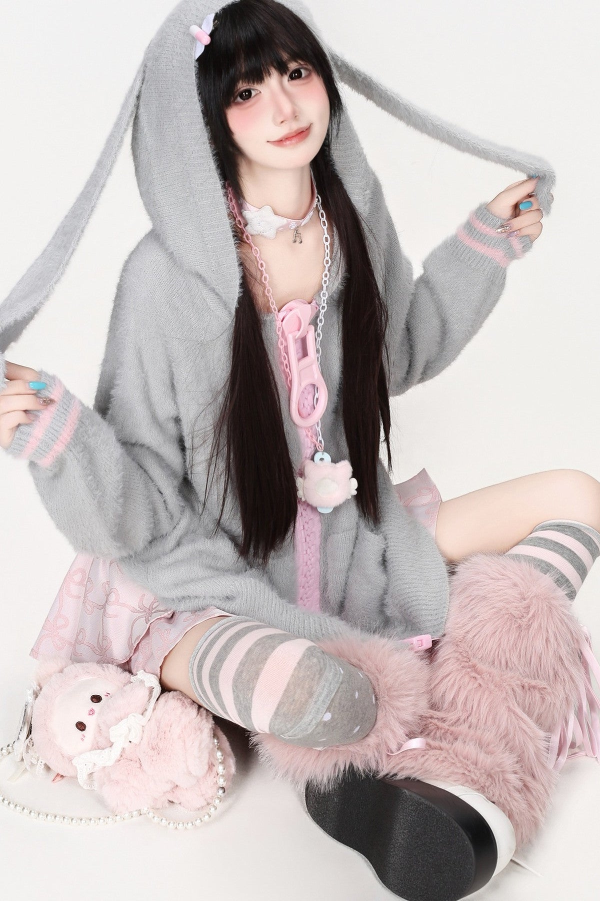 Mohair-Strickjacke mit Hasenohren