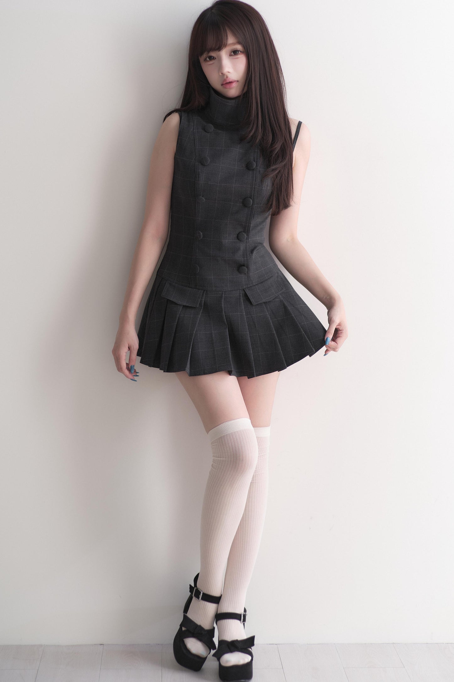 ダブルボタン量産型ミニワンピース＋パンツ