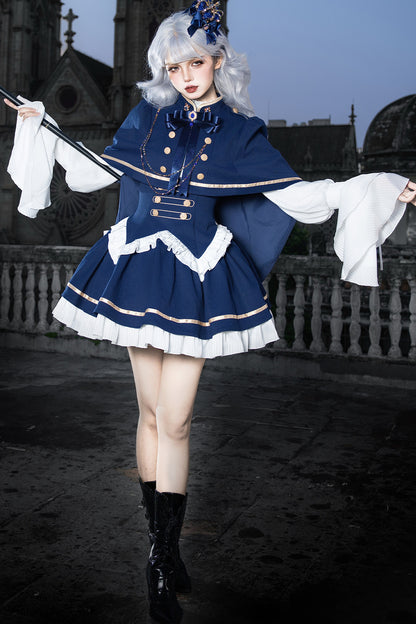 Royal Academy ensemble robe longue et cape