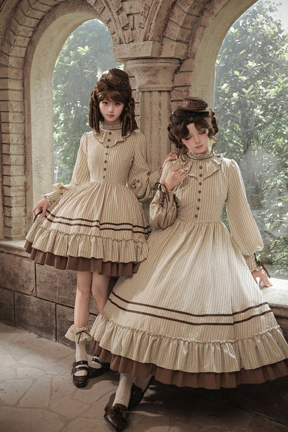 Gerüschtes Two-Way-Kleid mit Accessoire-Set