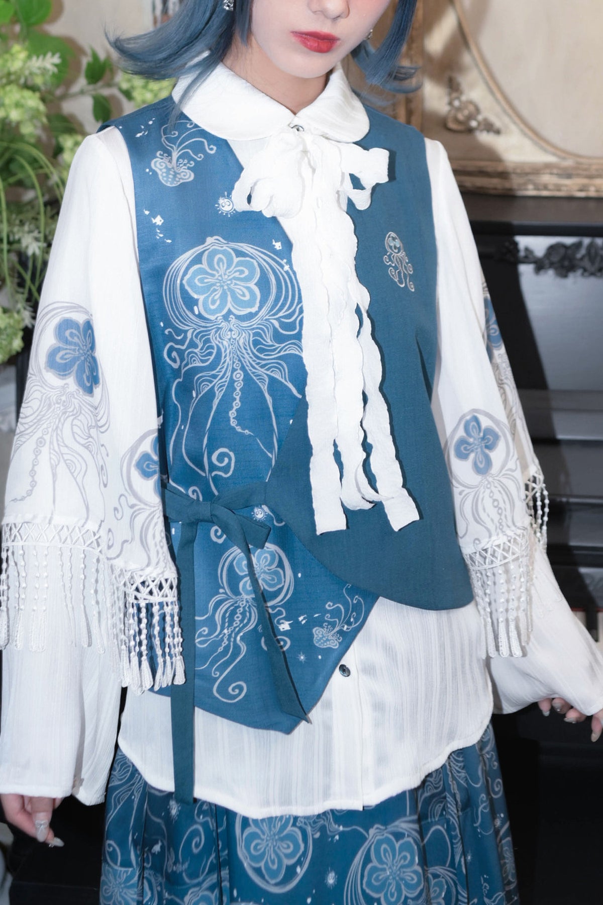Gilet asymétrique à imprimé méduse Blue Tears