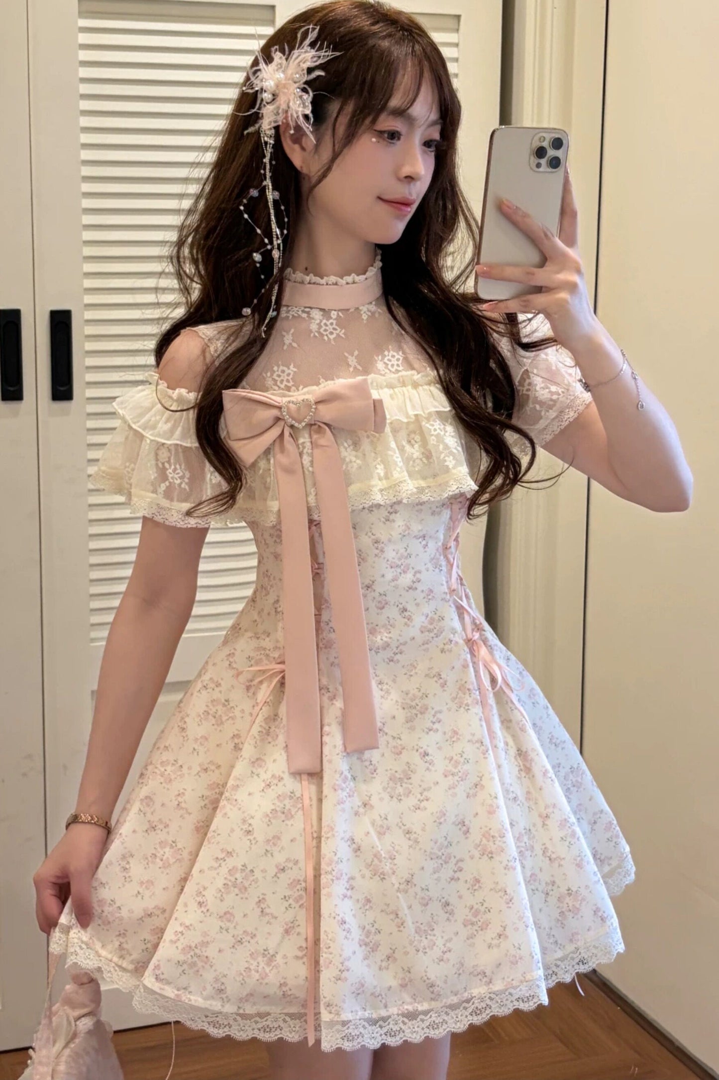 ピンクローズリボンフレアワンピース