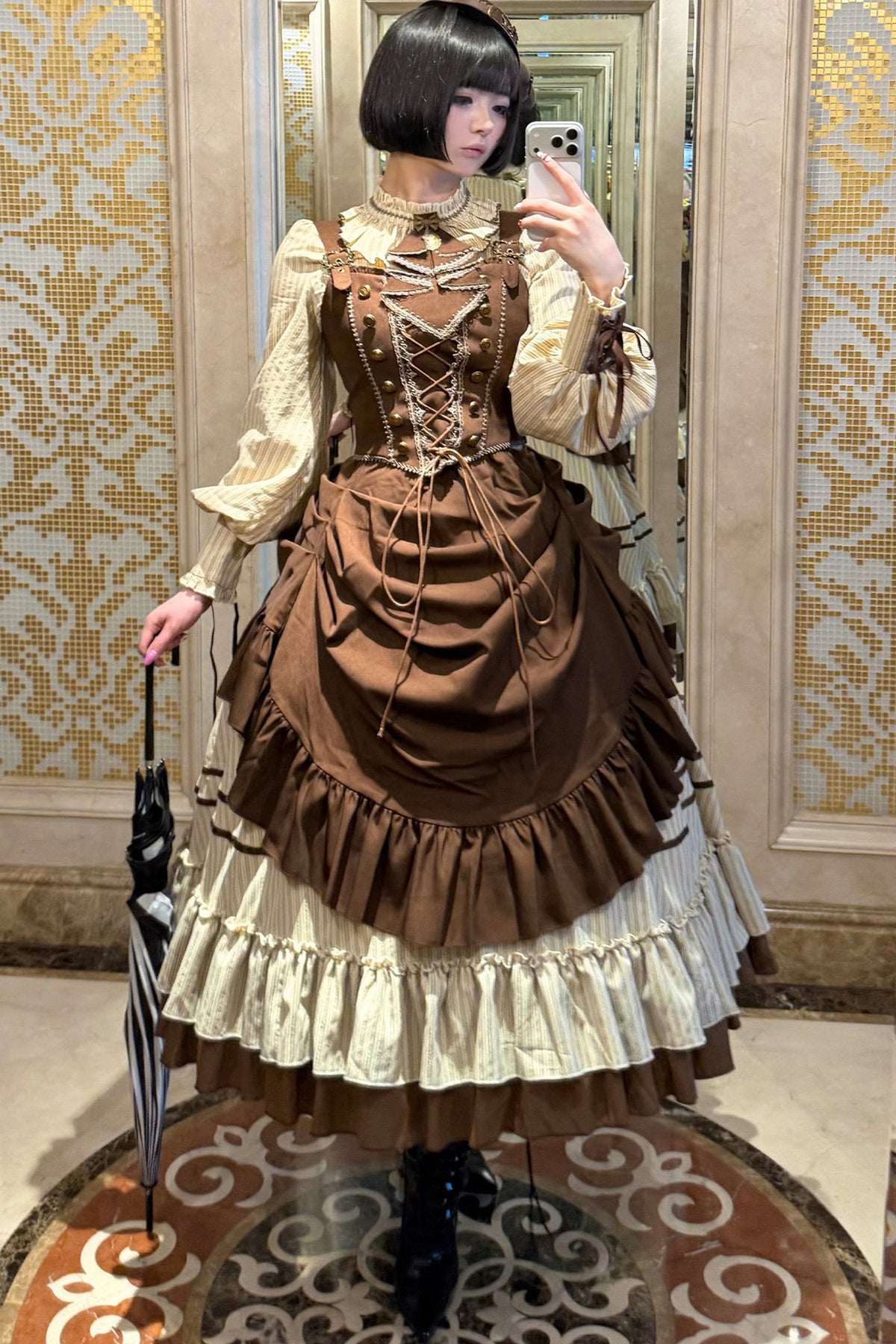 Gerüschtes Two-Way-Kleid mit Accessoire-Set