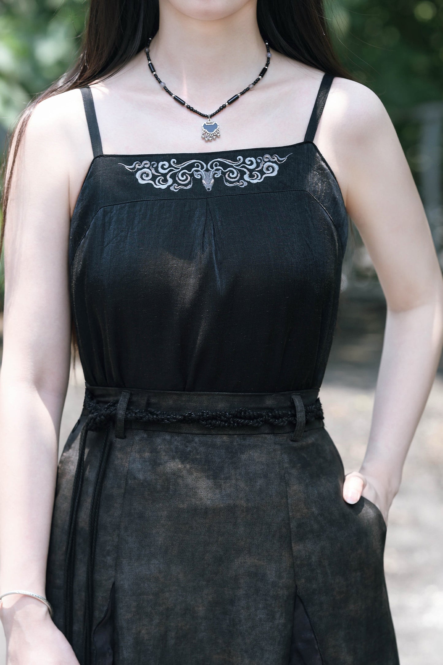 China-Inner-Camisole mit Hirschstickerei