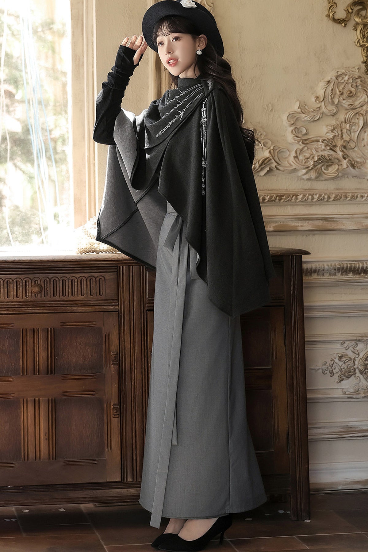 Ensemble jupe et cape en laine de style chinois