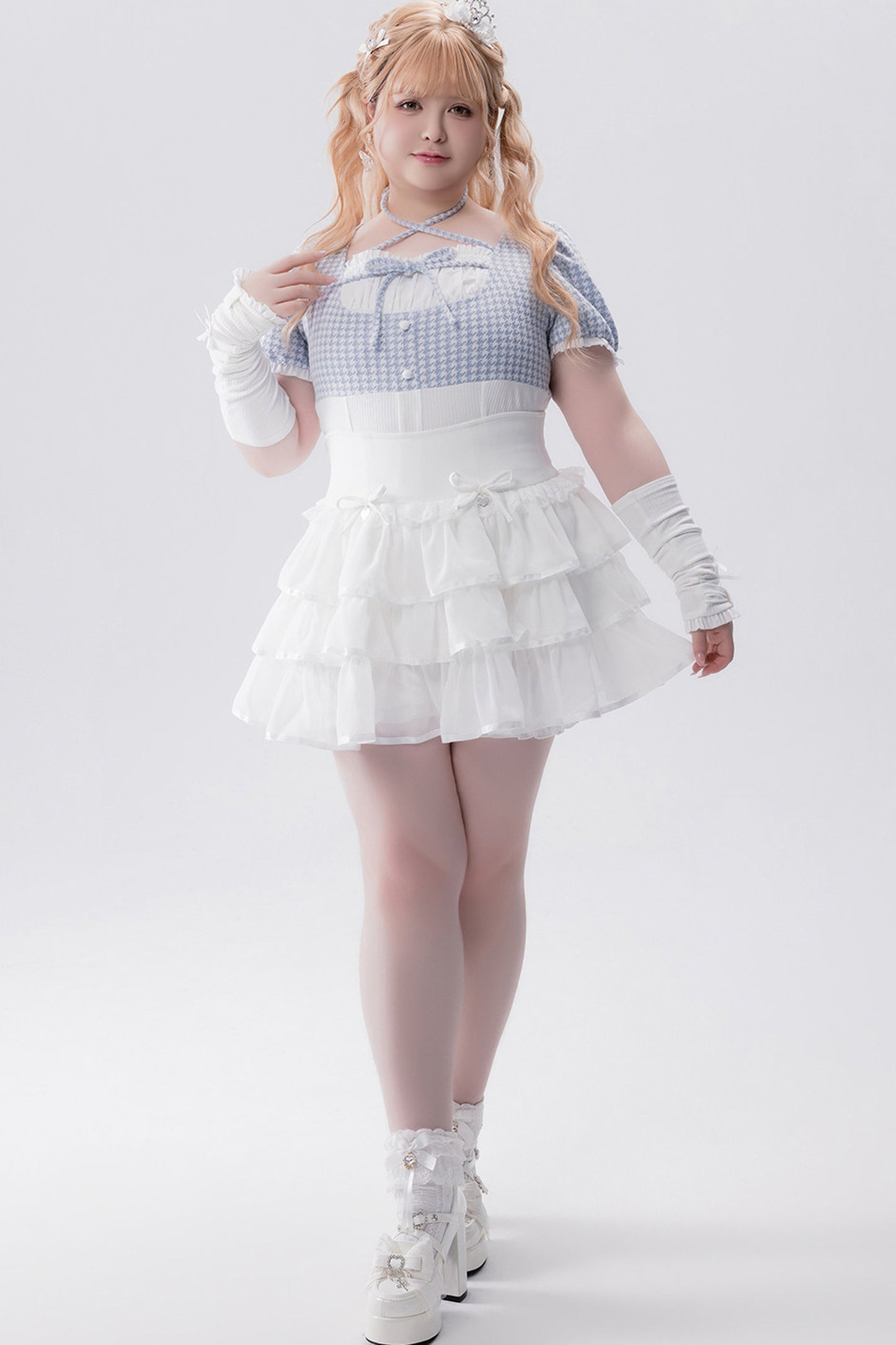 Conjunto idol con volante de estilo muñeca