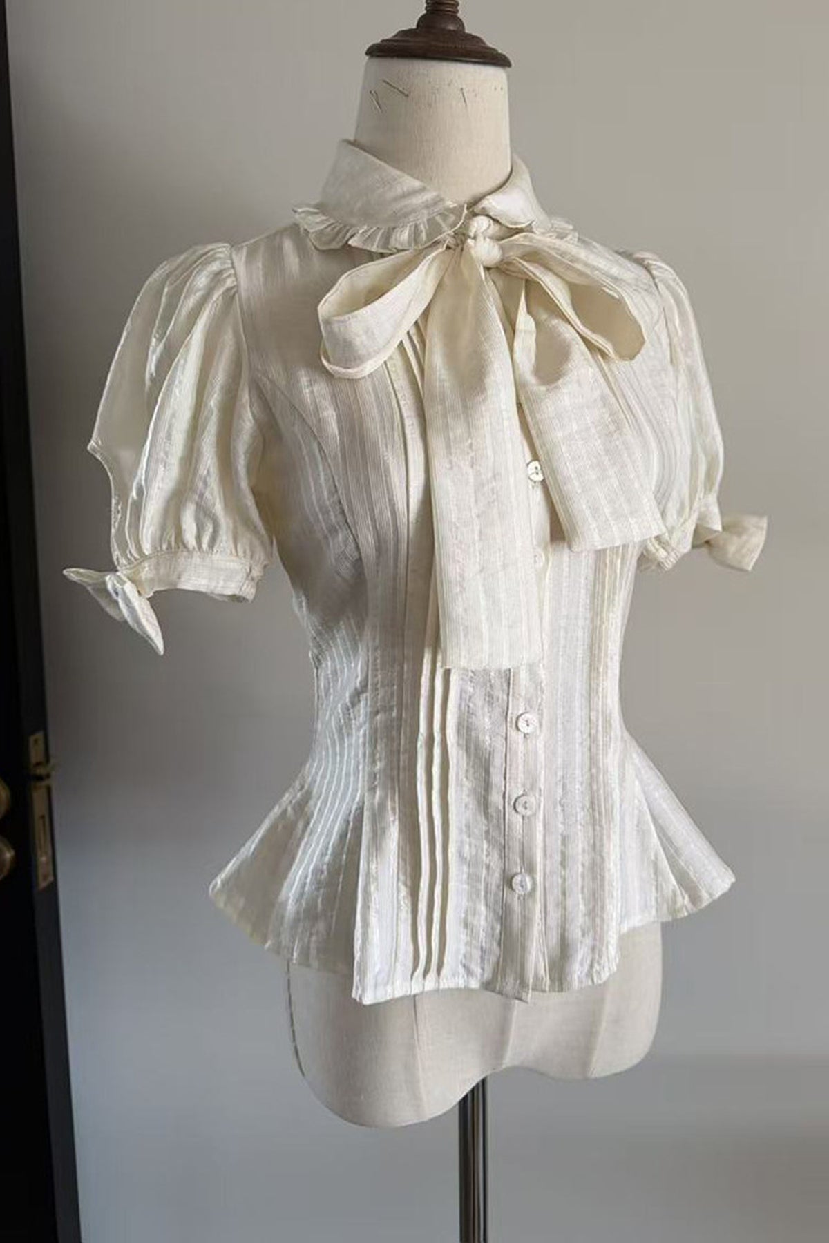 Bow Short Sleeve Blouse