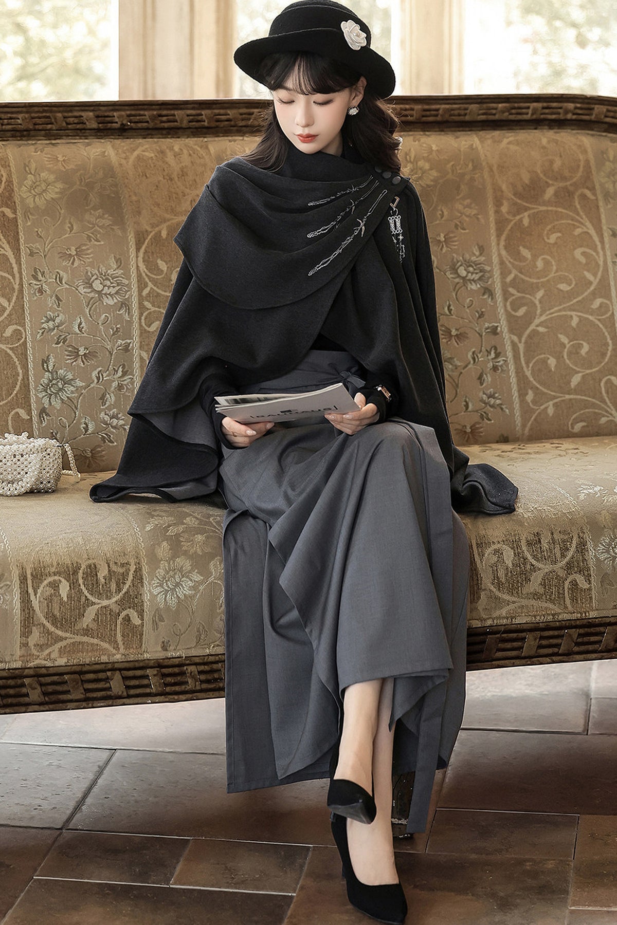 Ensemble jupe et cape en laine de style chinois