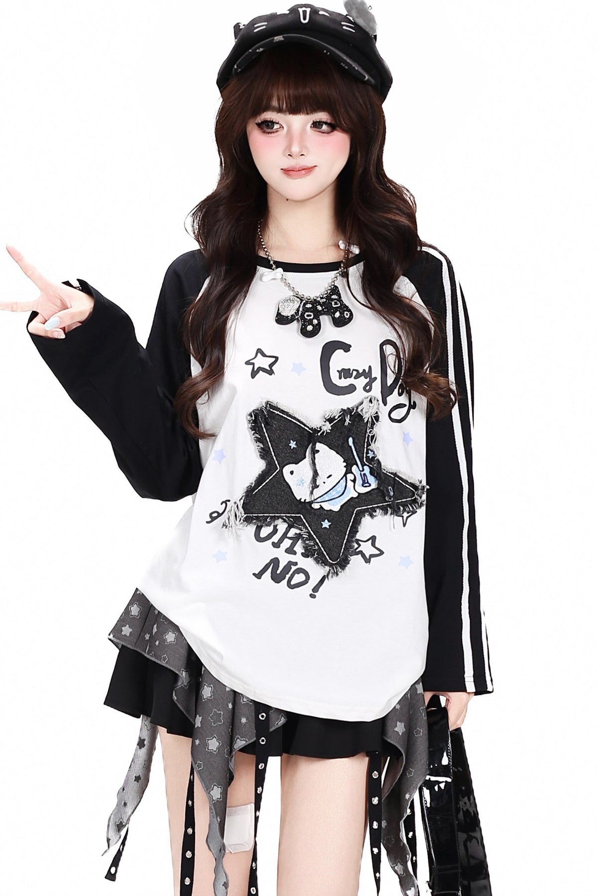Star Cat Patch Raglan Loose T-Shirt