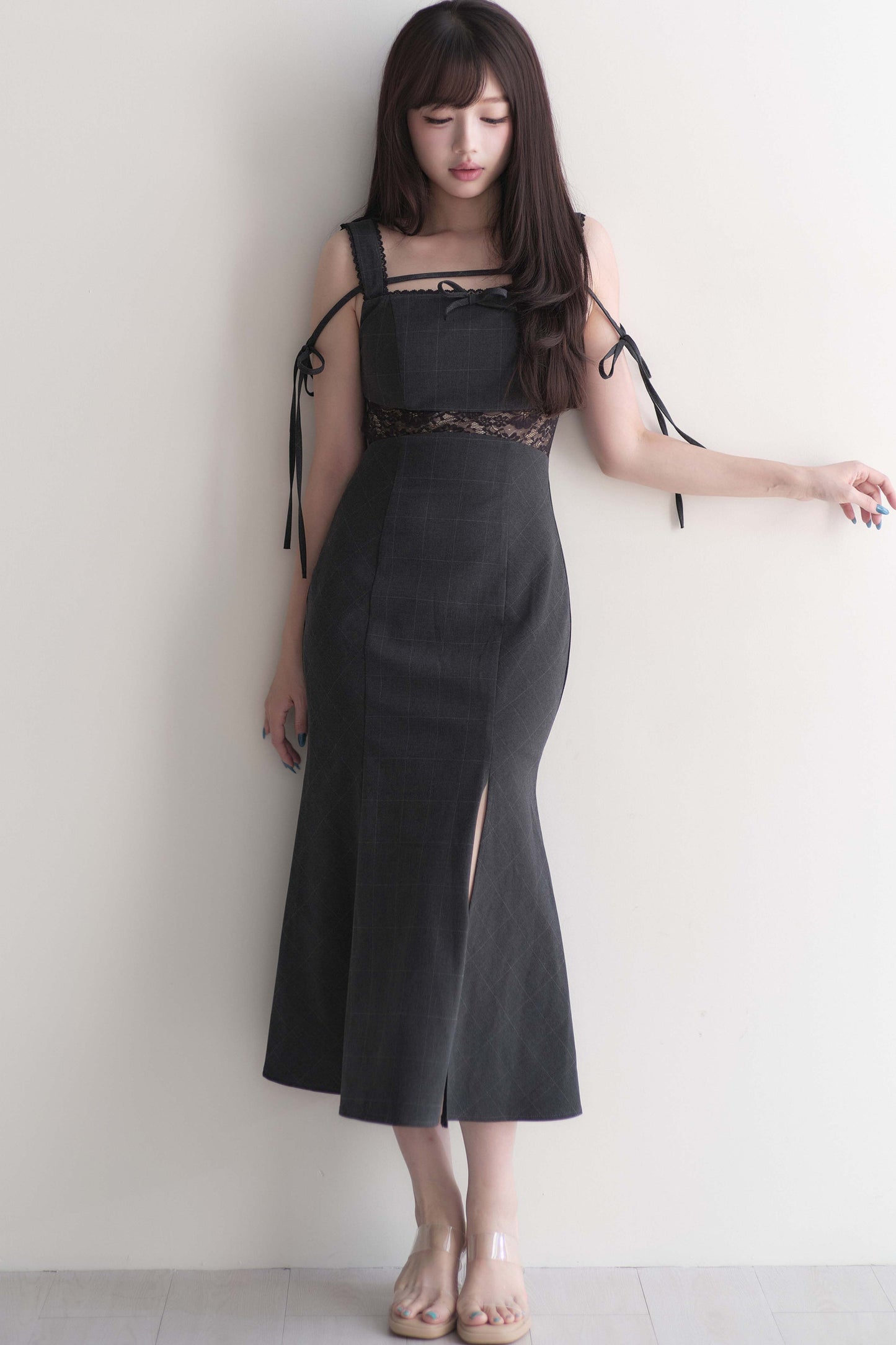 Ärmelloses Kleid im Ryousangata-Stil mit Schnürung
