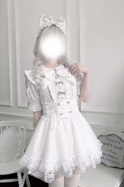 Conjunto estilo muñeca de producción en masa con encaje y lazo