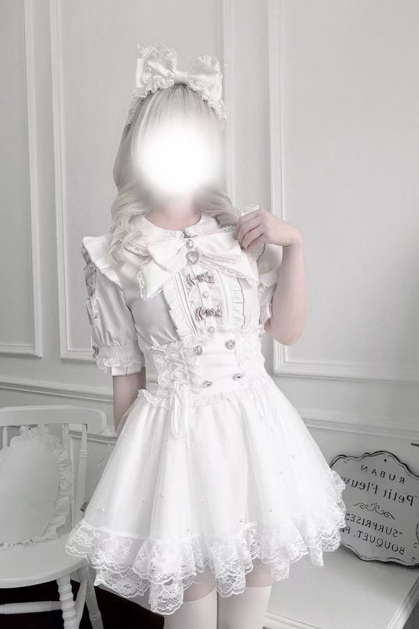 Conjunto estilo muñeca de producción en masa con encaje y lazo