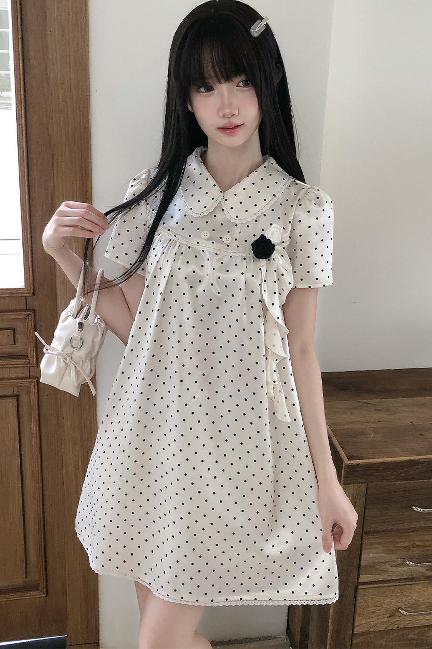 도트무늬 피터팬 칼라 원피스와 상의 세트