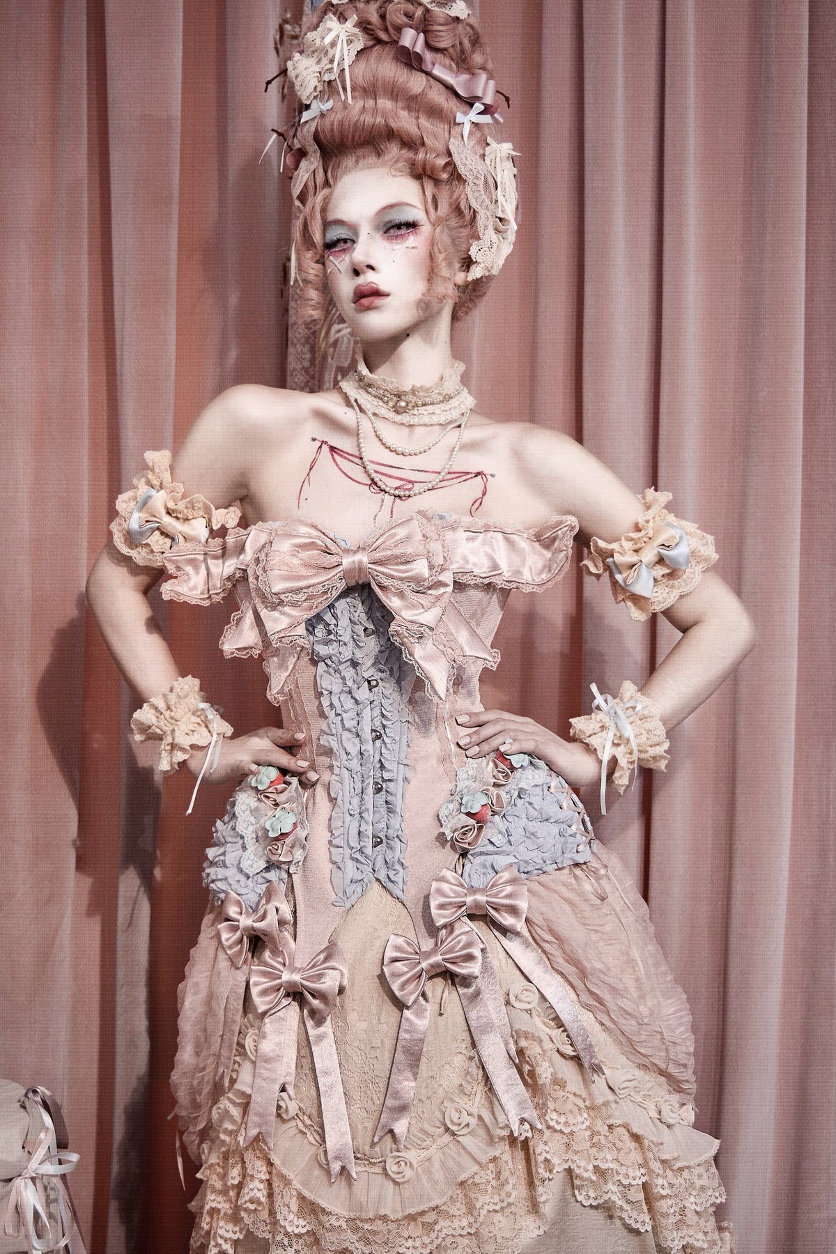 Strawberry Fishbone Corset Top With Necklace And Sleeves Set