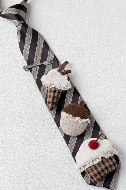 Cravate vintage en tissu Dessert