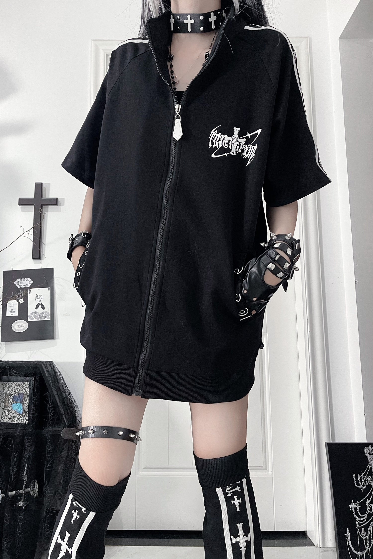 病みかわサブカルジャージセットアップ – Belchic