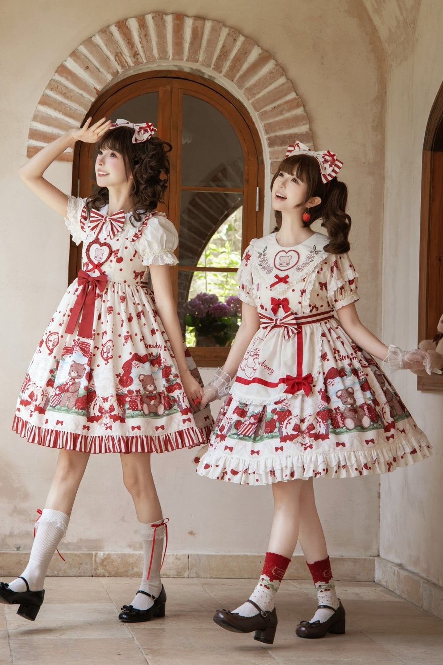 Strawberry Gift Box Lolita Print Suspender Dress Set-Up