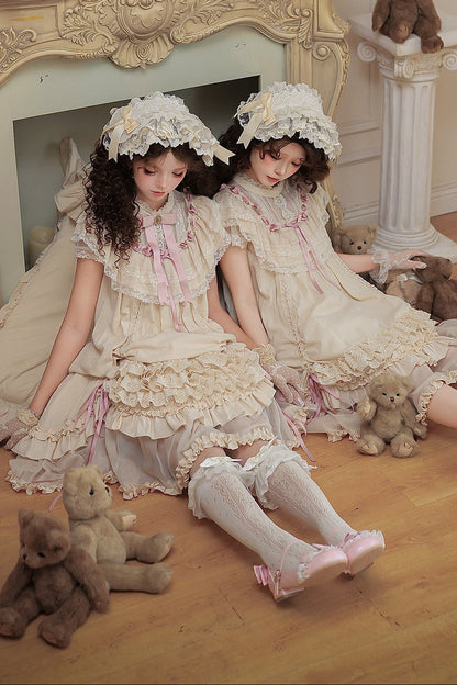 Milchtee-rosa Lolita-Kleid mit Puppen-Rüschen
