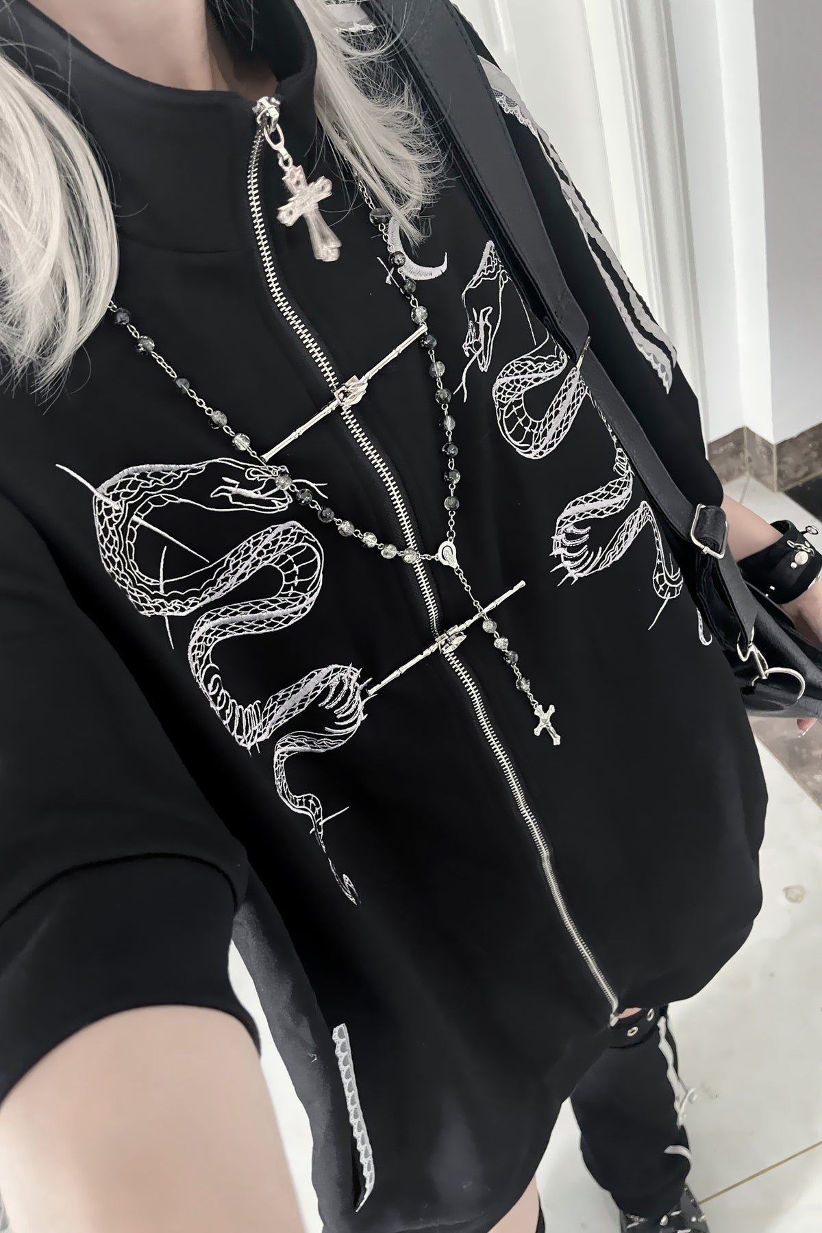 Double Snake Embroidery Zipper Tang Suit Blouse Set-Up