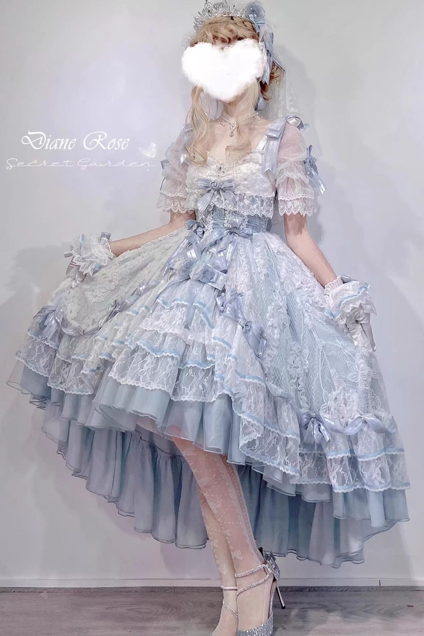 Rose-Schleifen-Gorgeous-Prinzessinnen-Lolita-Kleid