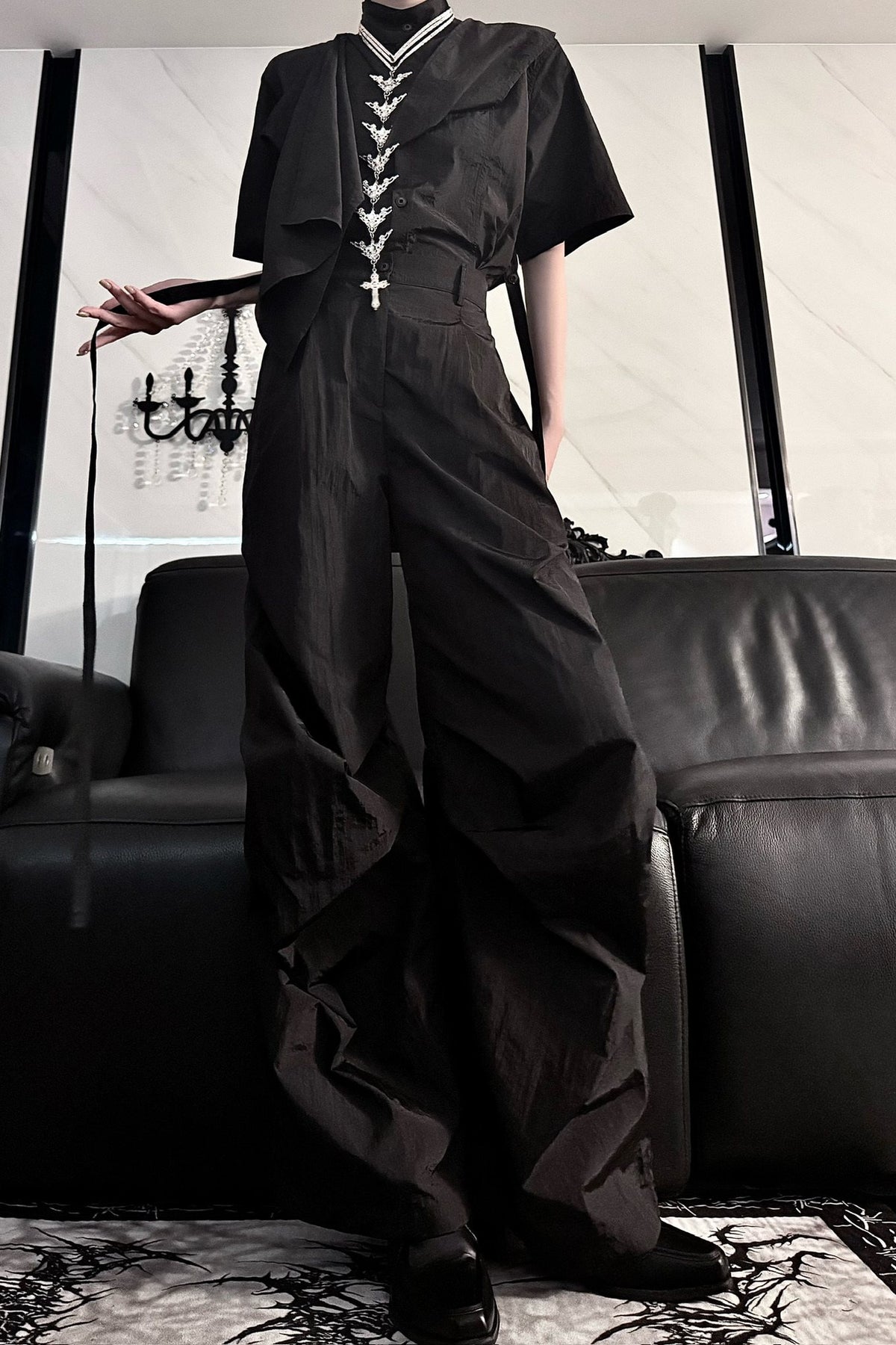 Fifth-Generation Top and Pleated Wide-Leg Pants Set