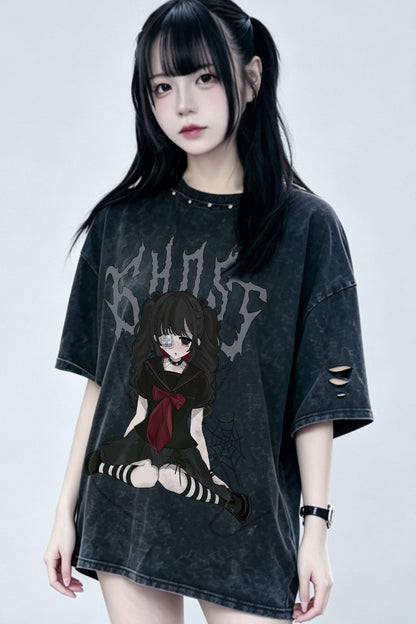 T-Shirt mit „Zerbrochene Puppe“-Grafik
