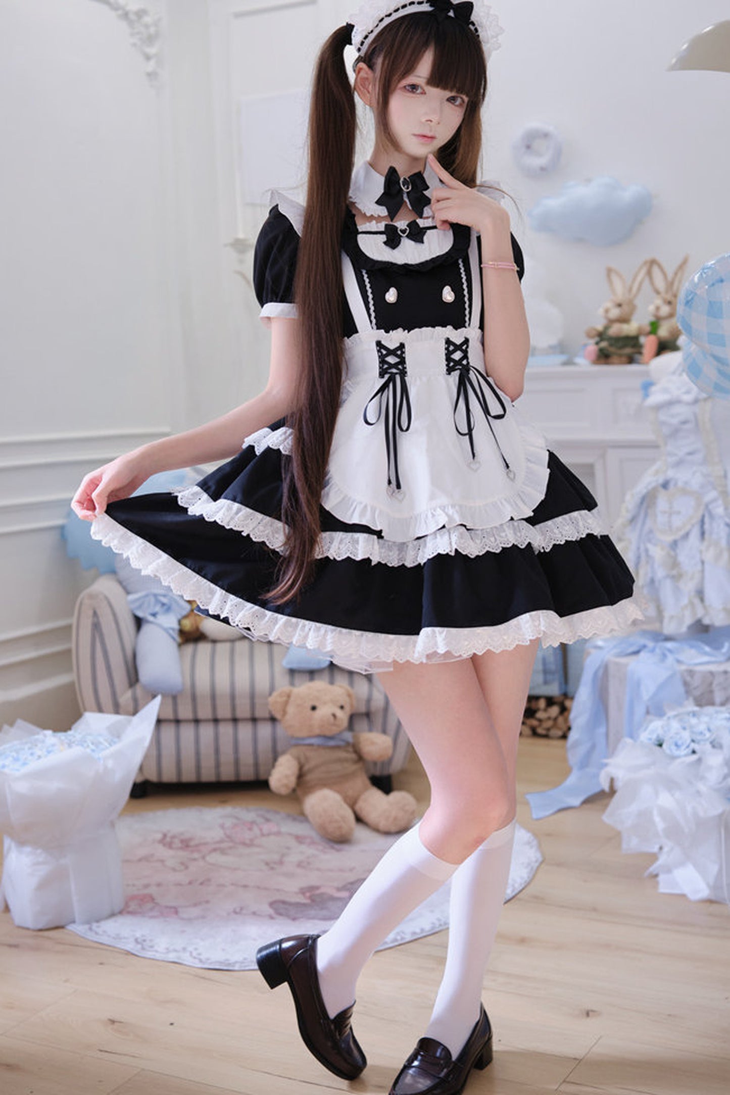 Japanisches Maid-Kleid und Rock-Set