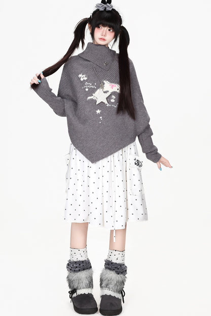 Pullover mit hohem Kragen und asymmetrischem Cape