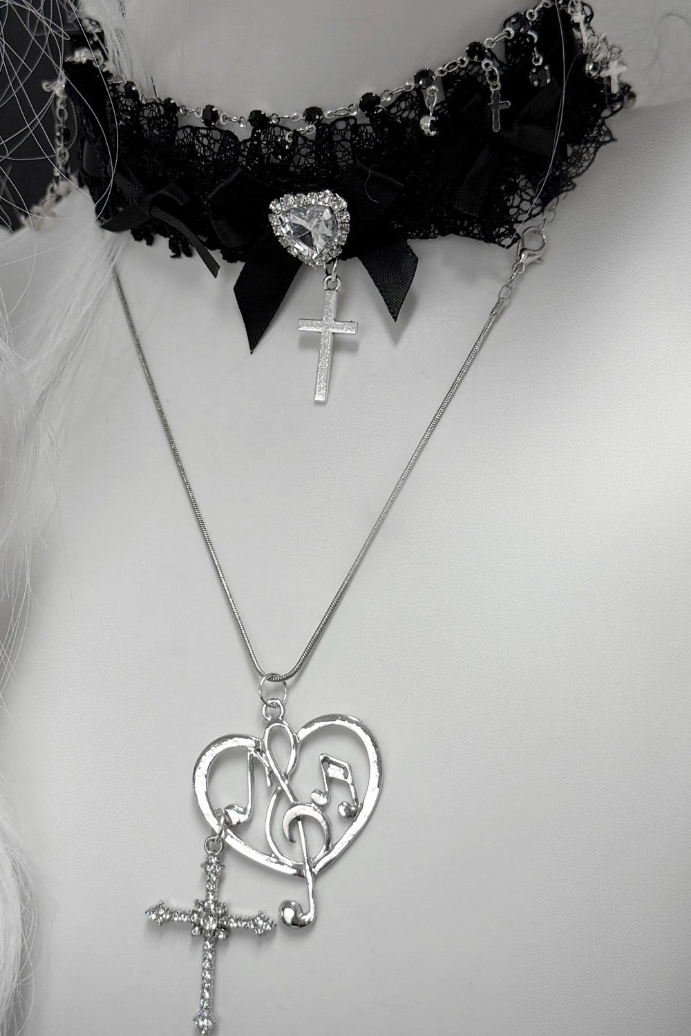 Heart Cross Bijou Necklace