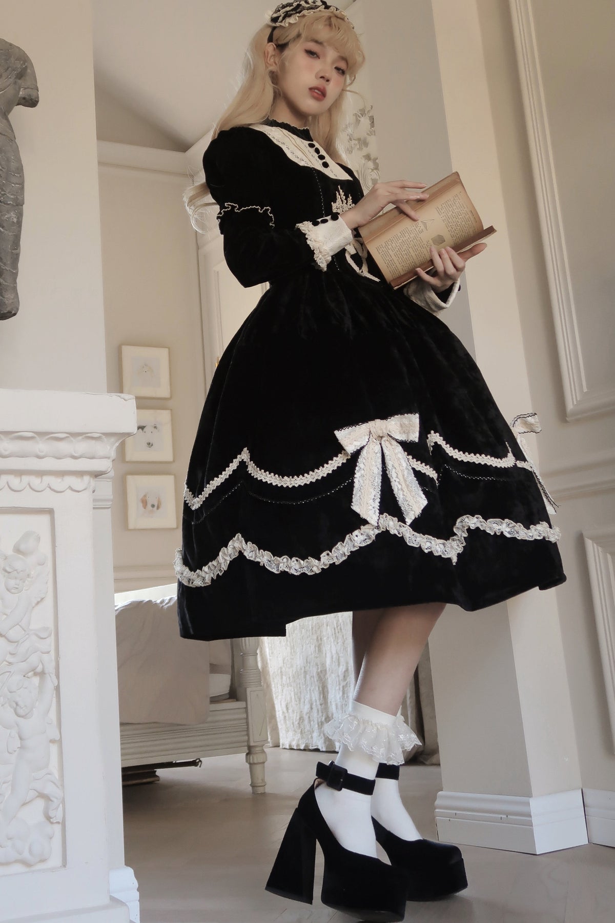 Pfingstrosen-Träumerei Samt-Lolita-Kleid