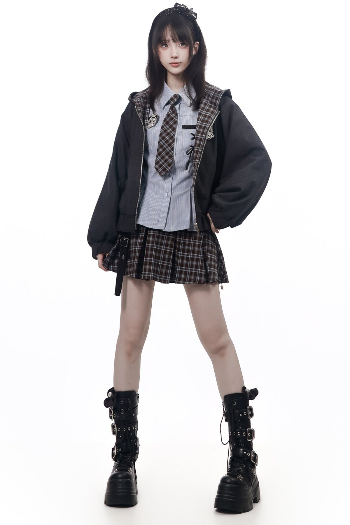Conjunto de chaqueta reversible de cuadros con camisa y falda
