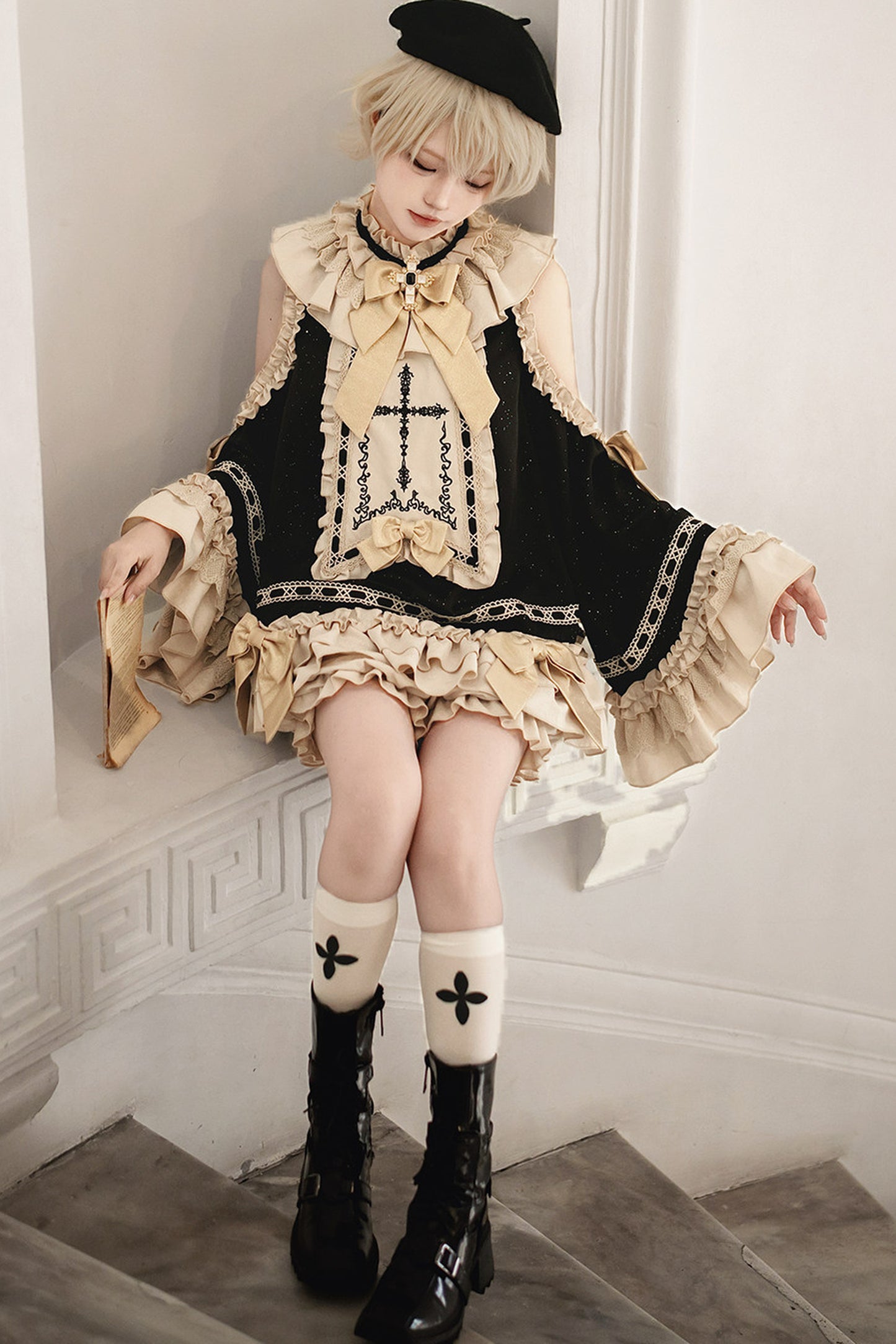 Antique Gothic Prince Lolita