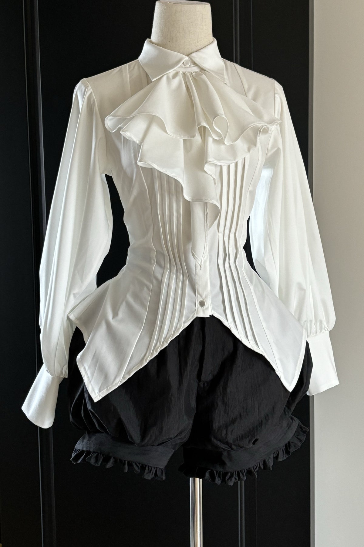 Gothic Ruffle Collar Long-Sleeved Shirt