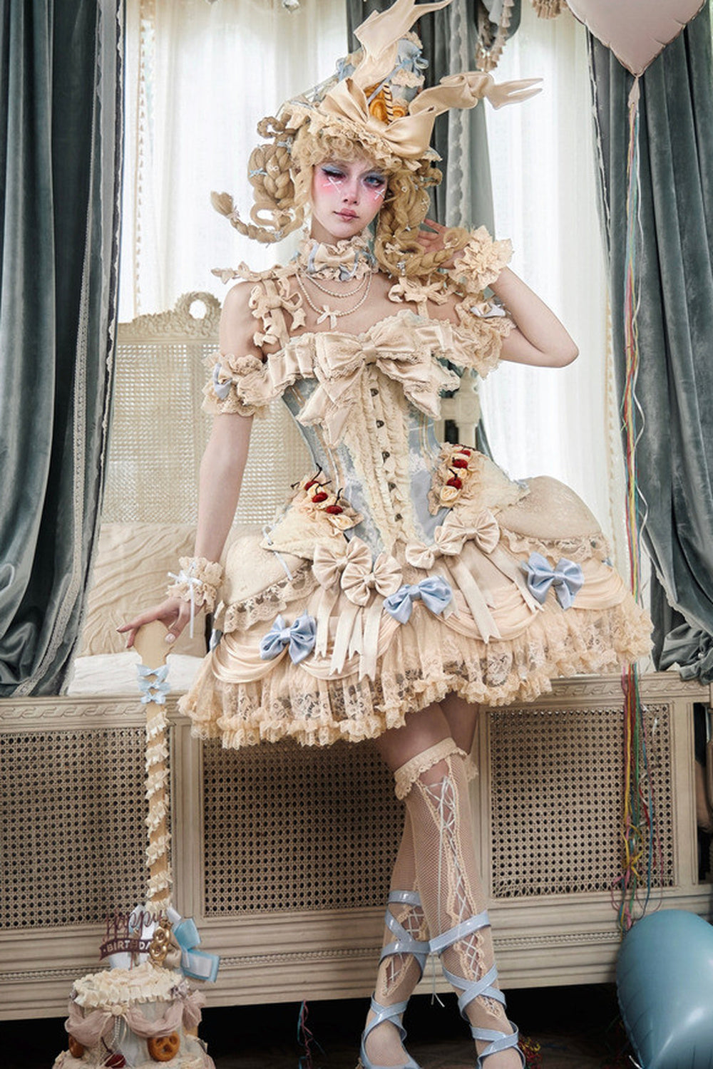 French Rococo Cake Corset Camisole With Accessory Set-Up
