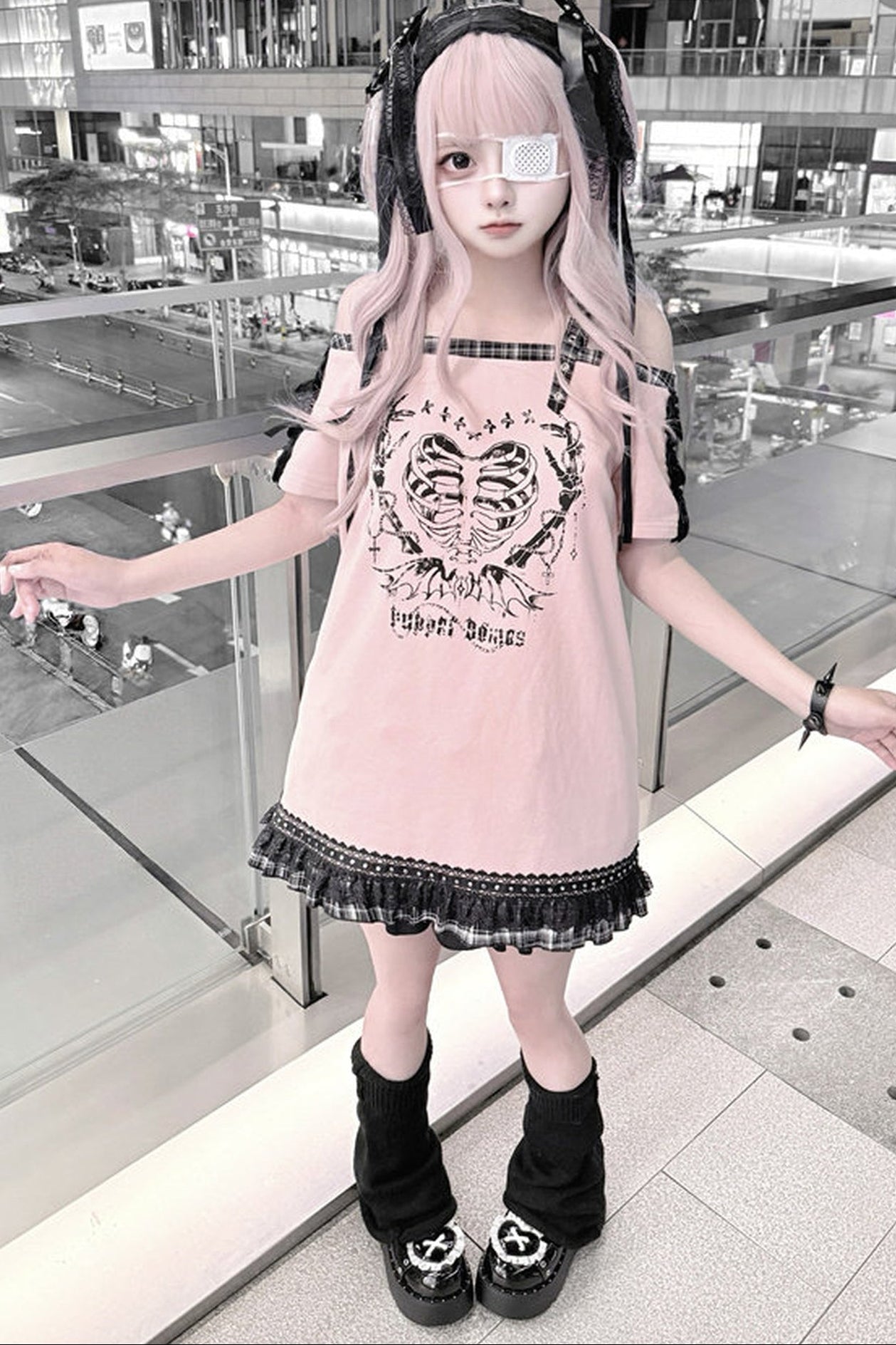 오프숄더 스켈레톤 원피스
