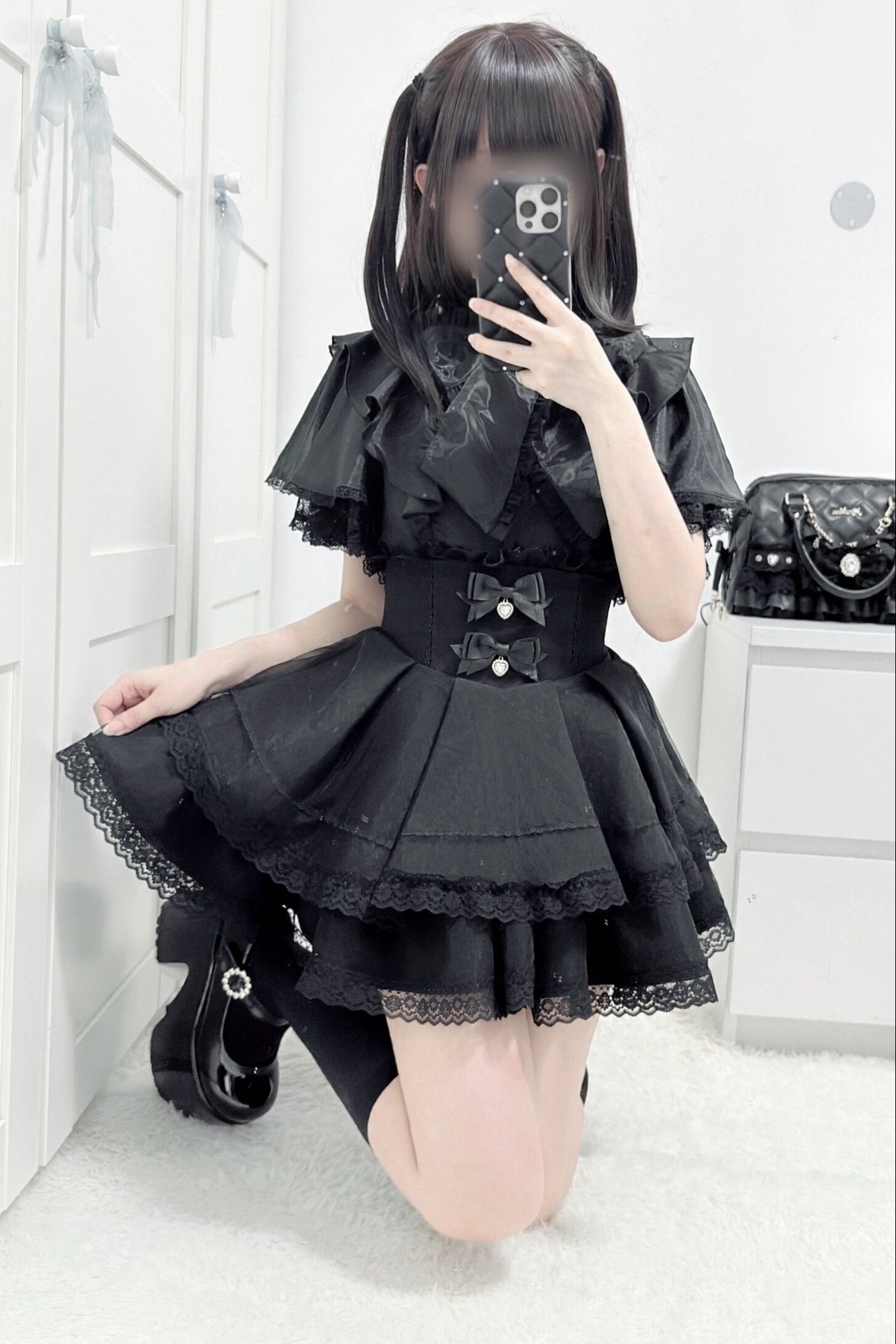 Lace Butterfly-Sleeve Blouse+Skirt