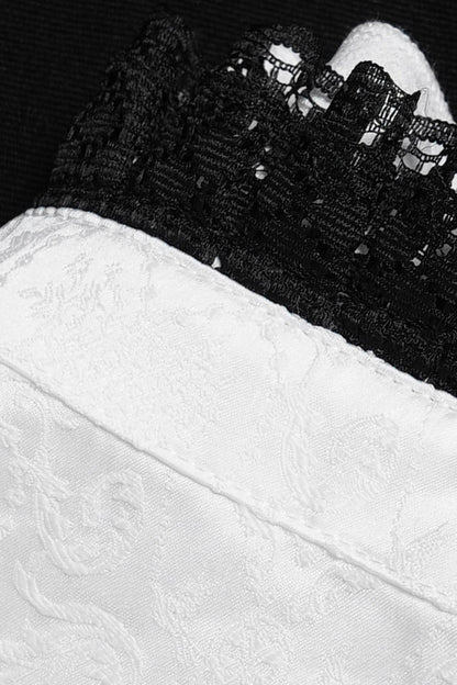 Chemise gothique à laçage et manches princesse