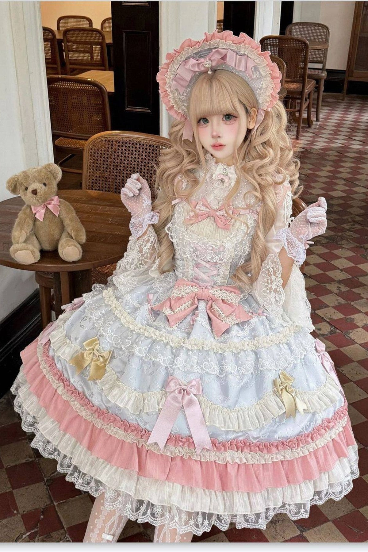 Weißes Tee-Schleifen-Lolita-JSK-Kleid
