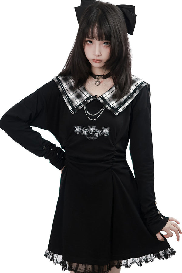 Plaid Collar Pleated Long Black Dress