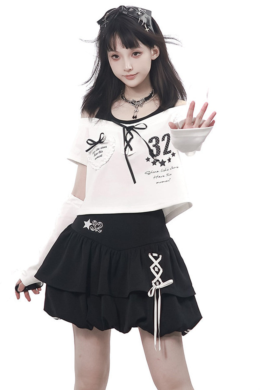 Off-Shoulder Layered Star Graphic Top & Bubble Skirt Set-Up